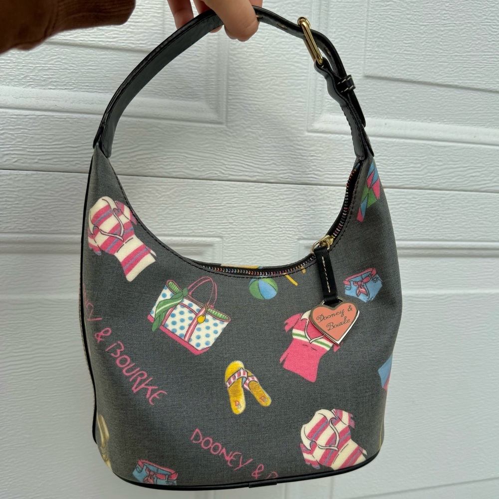 ‼️SOLD‼️Dooney & Bourke Beach Print Hobo Bag